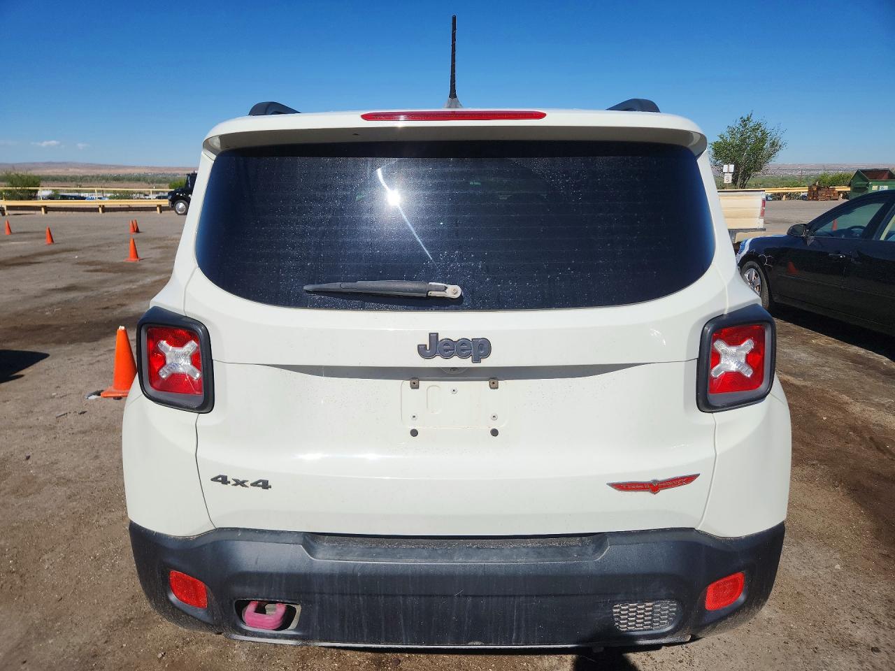 ZACCJBCT2GPE21122 · 2016 JEEP RENEGADE · 6/13