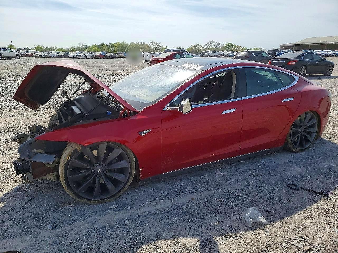 5YJSA1DP2DFP09216 · 2013 TESLA MODEL S