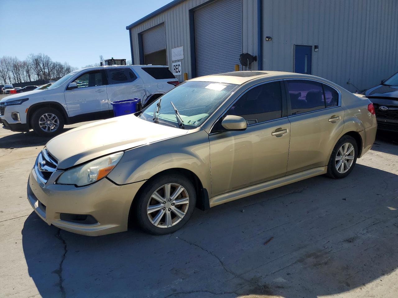 4S3BMBG64A3211480 · 2010 SUBARU LEGACY