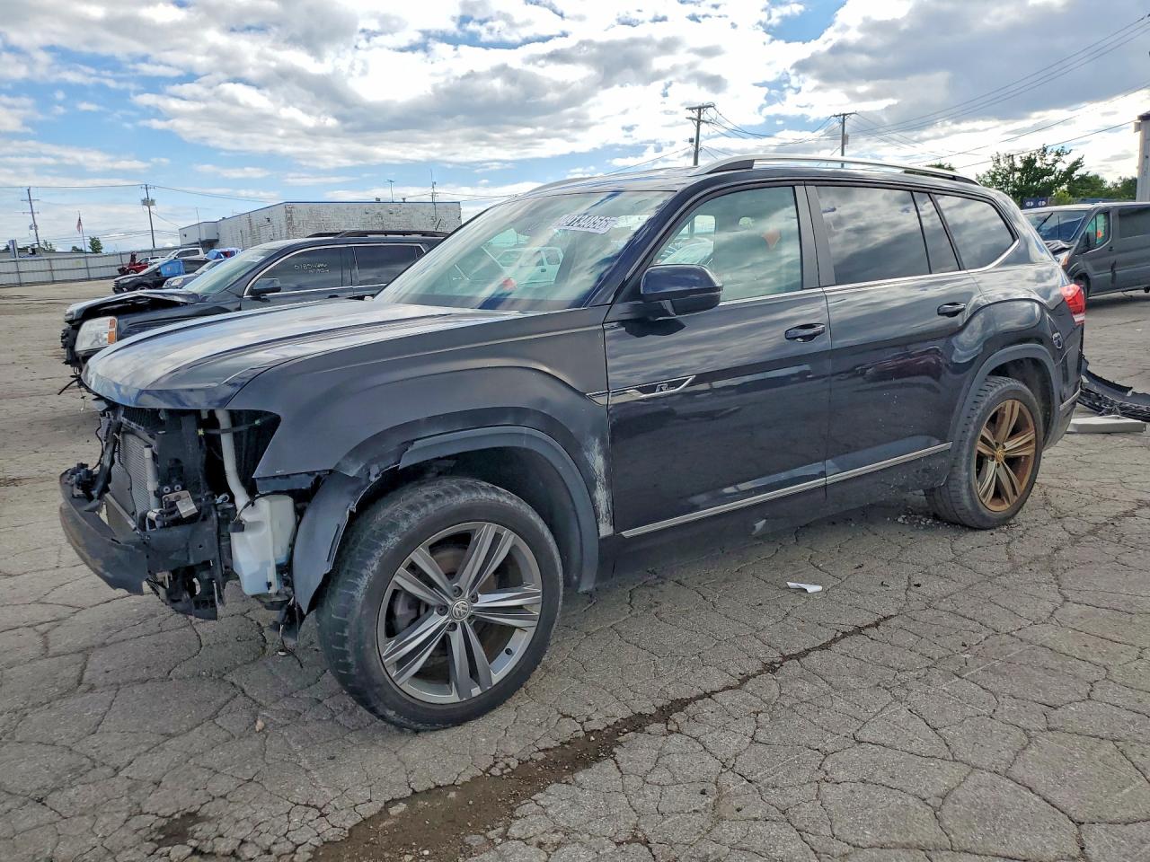 1V2PR2CA5JC518740 · 2018 VOLKSWAGEN ATLAS