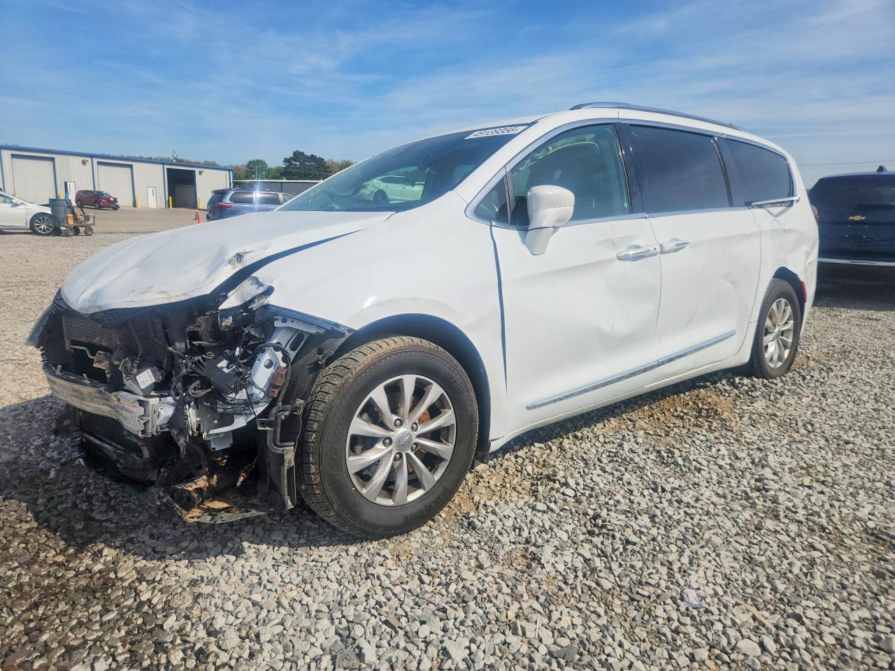 2C4RC1BG1KR626194 · 2019 CHRYSLER PACIFICA