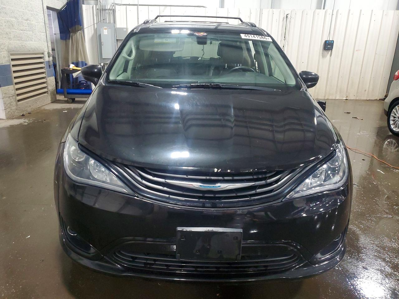 2C4RC1L70JR340625 · 2018 CHRYSLER PACIFICA · 5/14