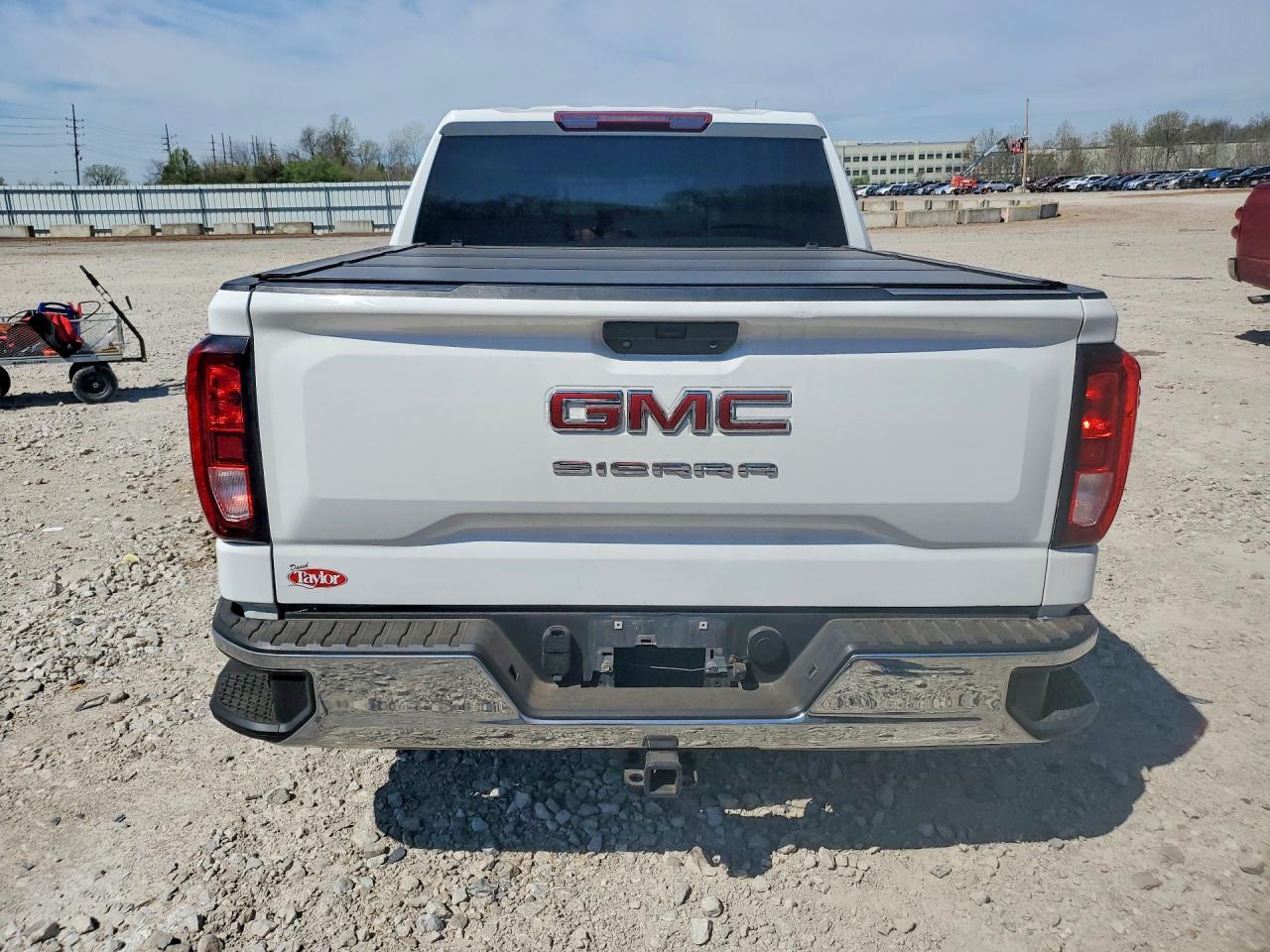 3GTU9AEF6MG285105 · 2021 GMC SIERRA · 6/12