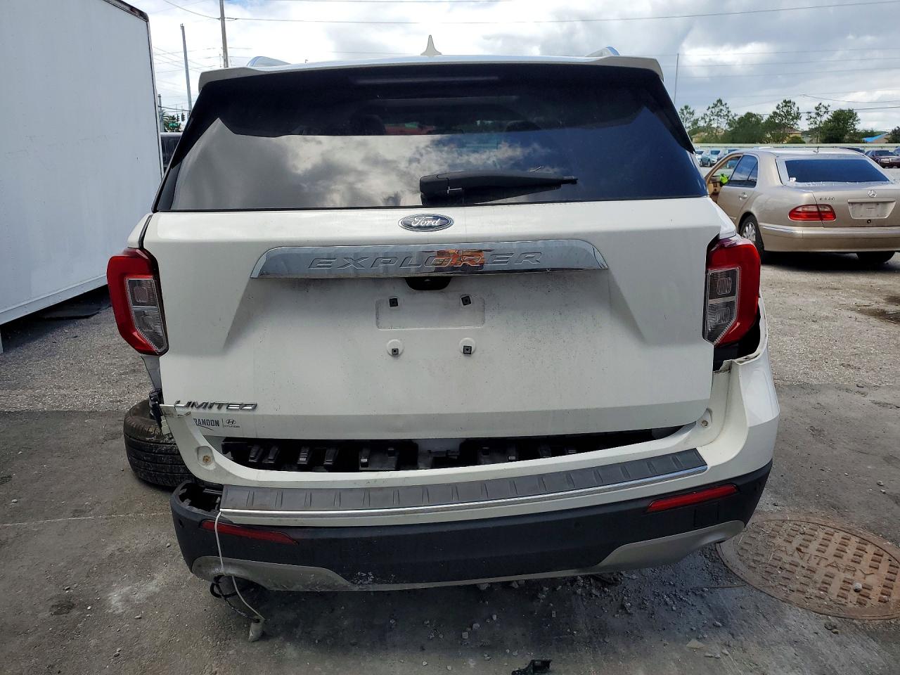 1FMSK7FH3NGC21336 · 2022 FORD EXPLORER · 6/13