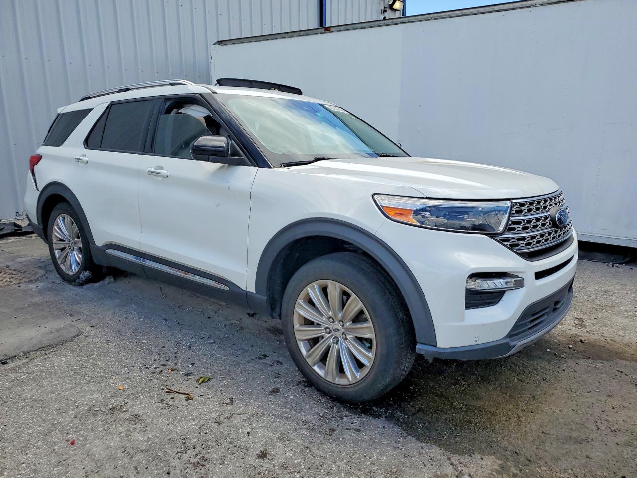 1FMSK7FH3NGC21336 · 2022 FORD EXPLORER · 4/13