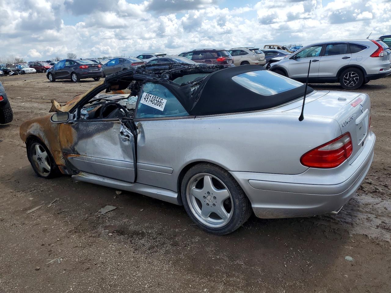 WDBLK70G91T084783 · 2001 MERCEDES-BENZ CLK · 2/11