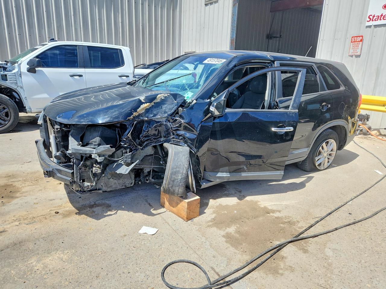 5XYKT3A60EG444677 · 2014 KIA SORENTO