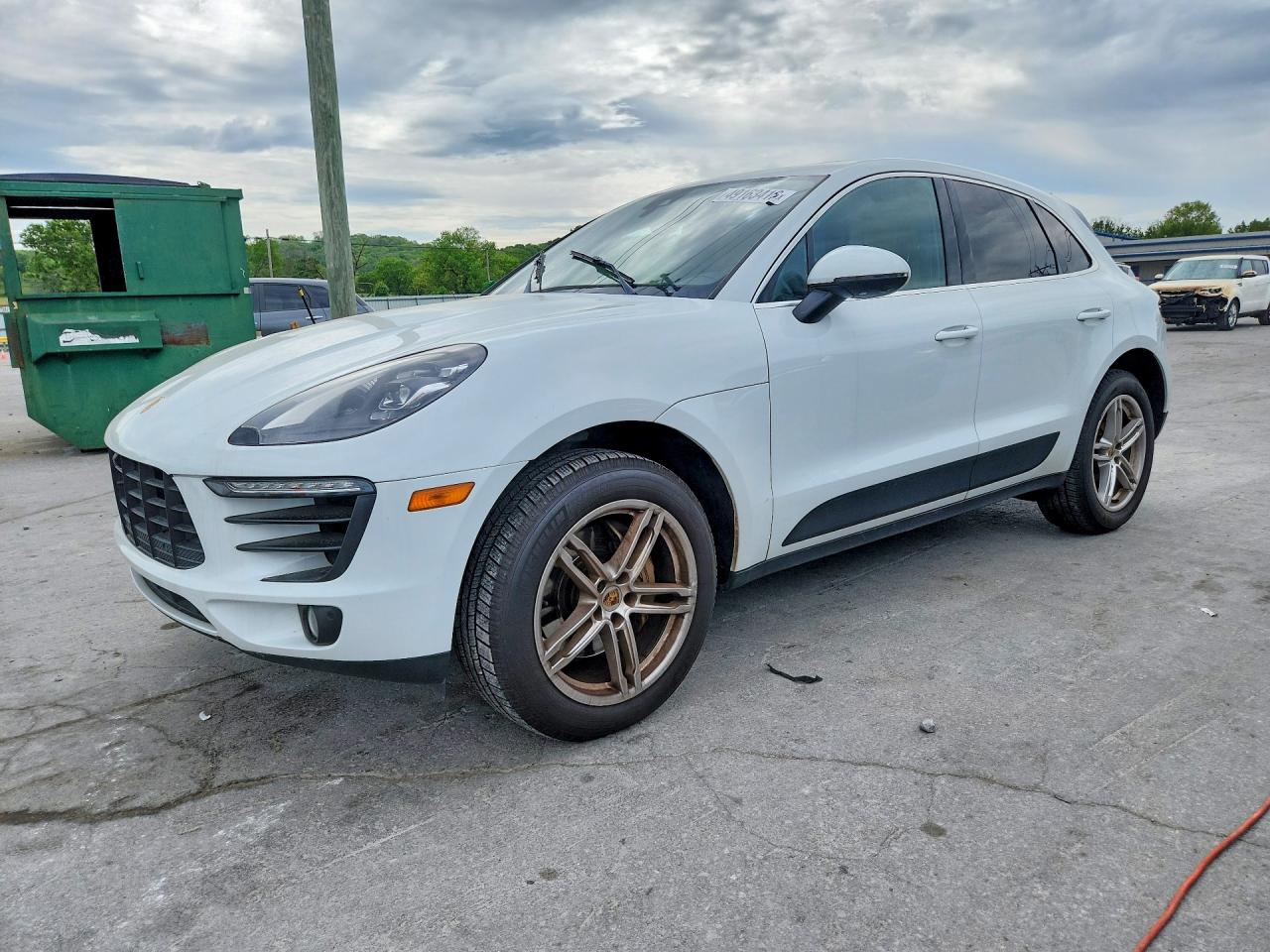 WP1AB2A50HLB14951 · 2017 PORSCHE MACAN