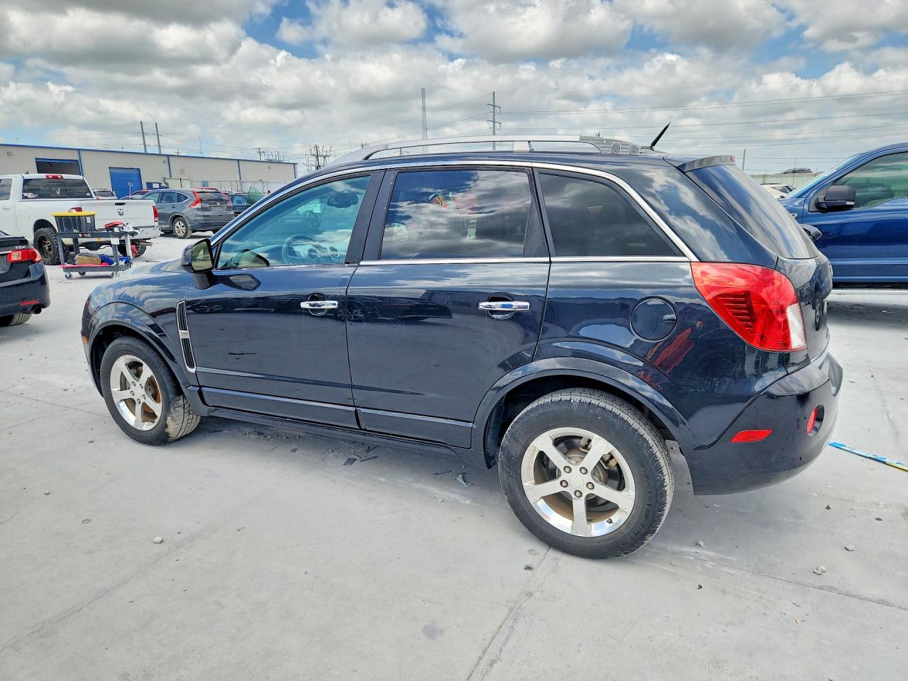 3GNAL3EK9ES547704 · 2014 CHEVROLET CAPTIVA · 2/13