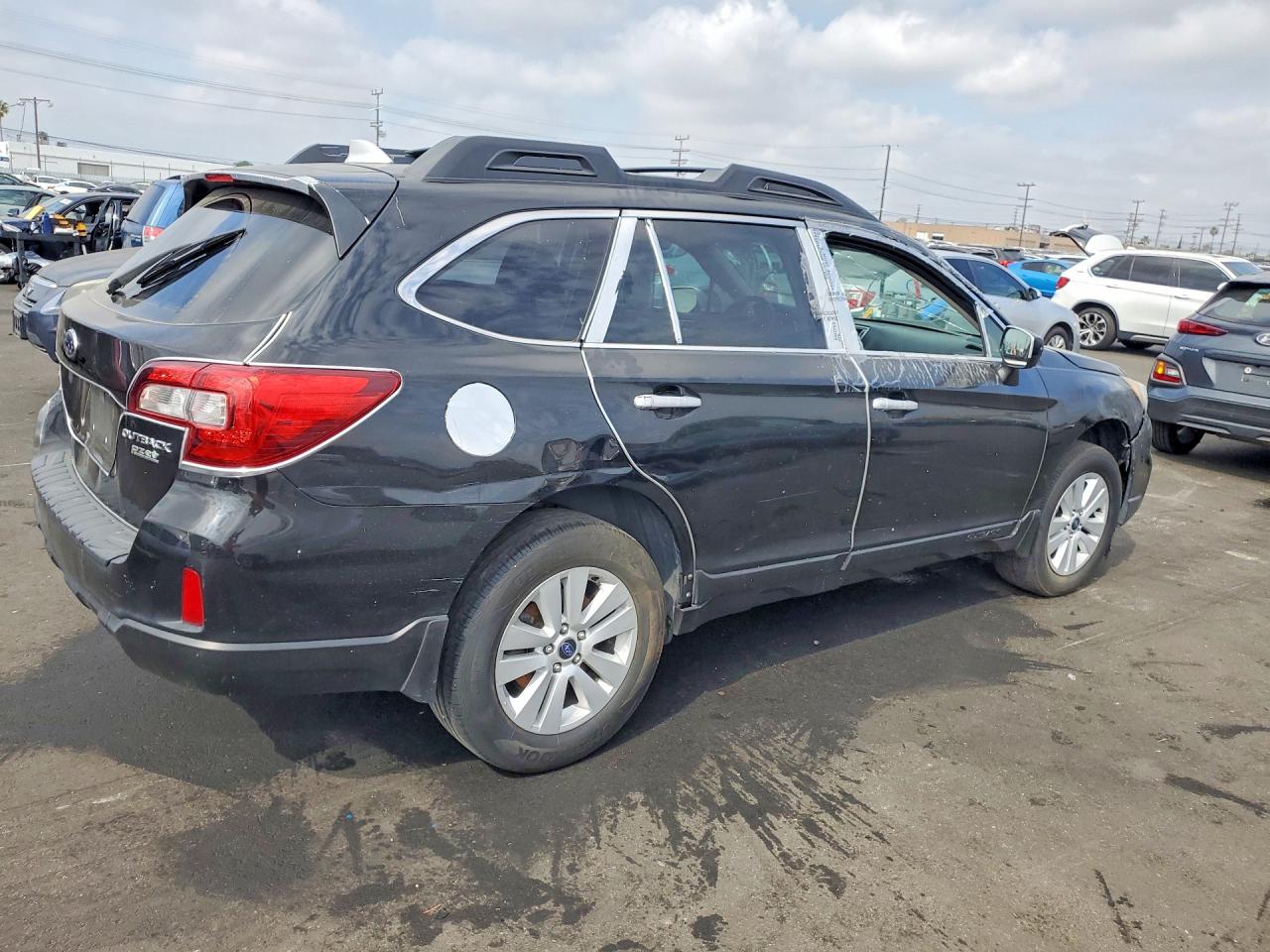 4S4BSACCXH3286329 · 2017 SUBARU OUTBACK · 3/13
