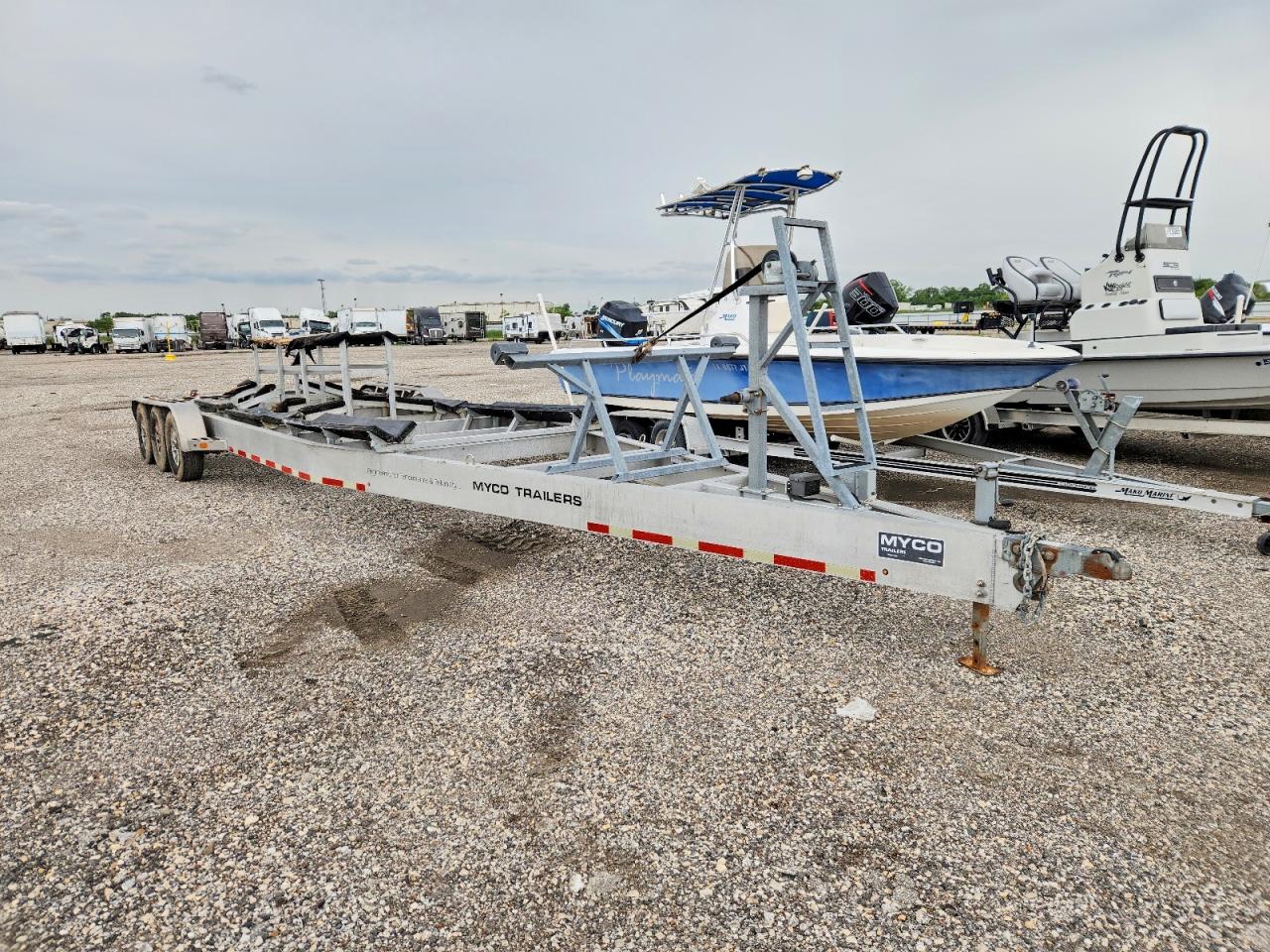 1M9BA3736JB817175 · 2019 BOAT TRAILER TRAILER