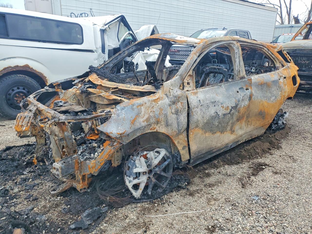 3GNAXKEV3NL102118 · 2022 CHEVROLET EQUINOX
