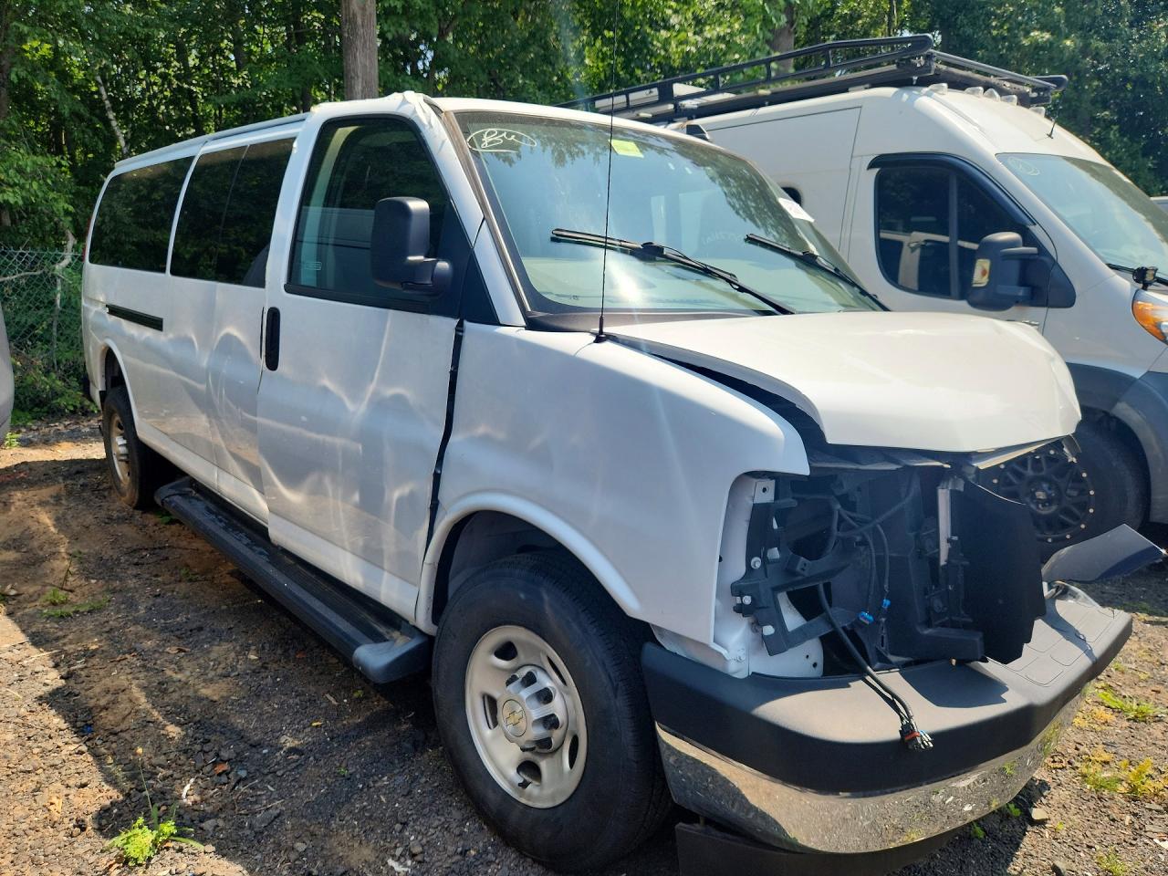 1GAZGNFP2P1151505 · 2023 CHEVROLET EXPRESS G3500 · 4/14
