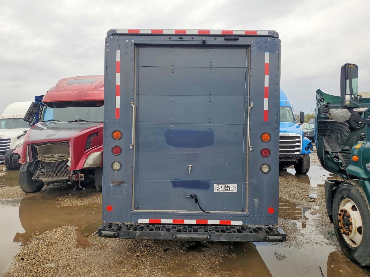 4UZAC2EA9LCMG2429 · 2020 FREIGHTLINER MT45 CHASSIS · 6/13