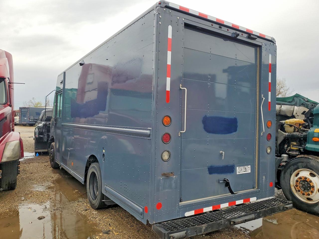 4UZAC2EA9LCMG2429 · 2020 FREIGHTLINER MT45 CHASSIS · 2/13