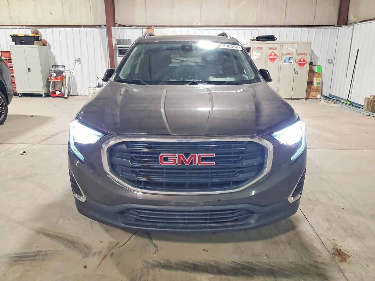 3GKALMEVXLL163810 · 2020 GMC TERRAIN · 5/13