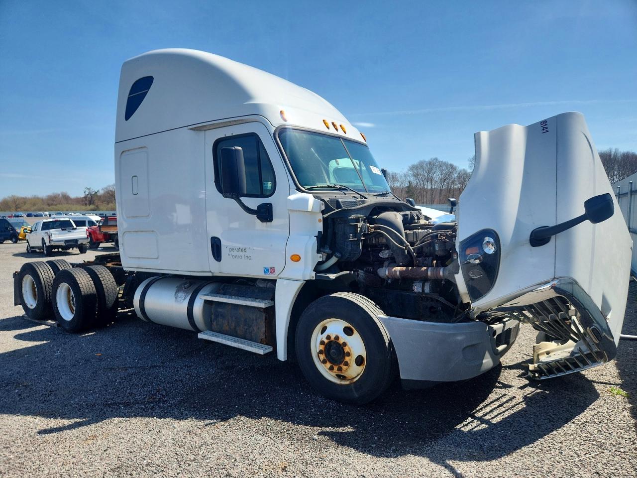 1FUJGLD65FLGJ1340 · 2015 FREIGHTLINER CASCADIA 125