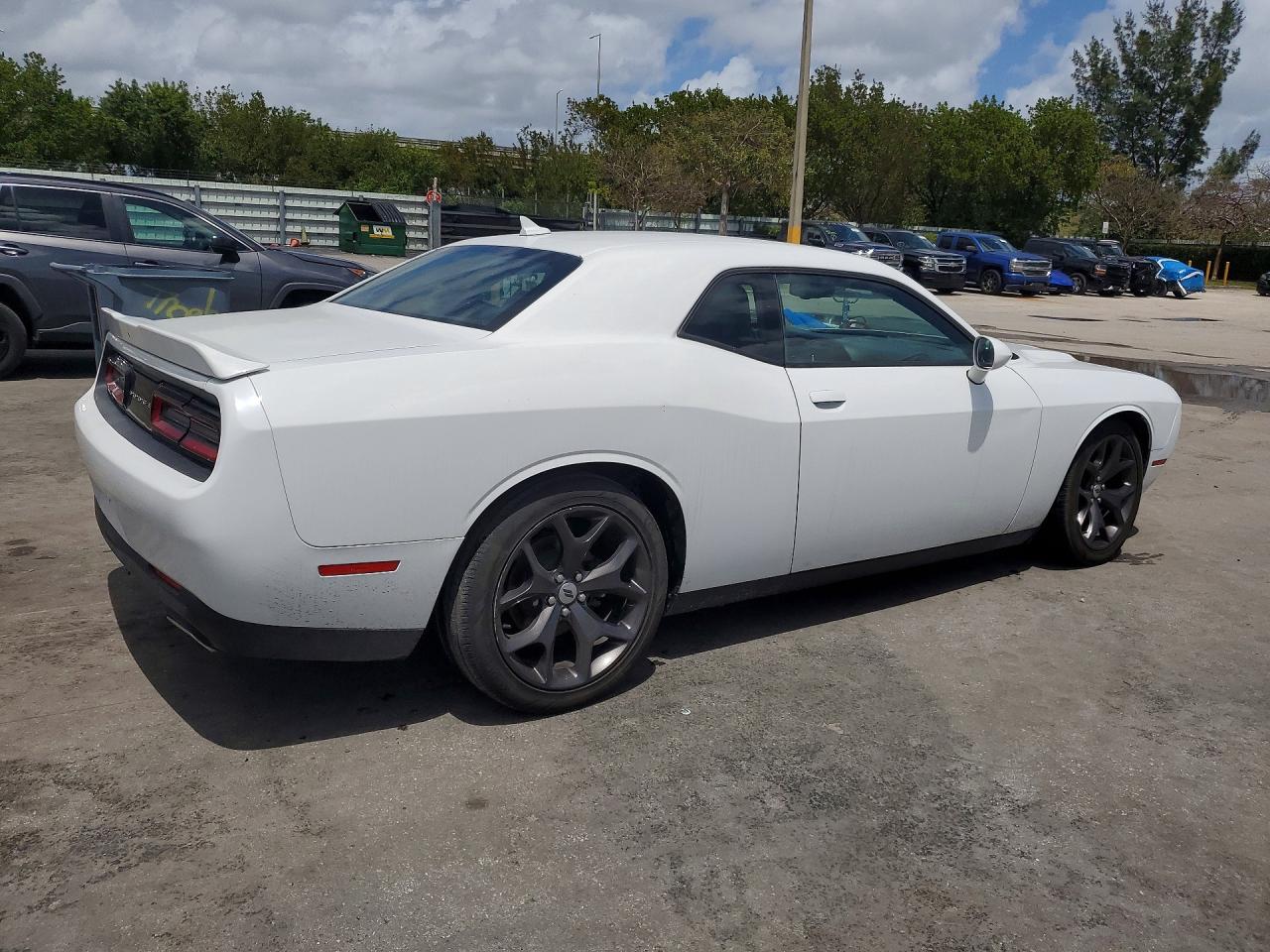 2C3CDZAG2JH327762 · 2018 DODGE CHALLENGER · 3/12