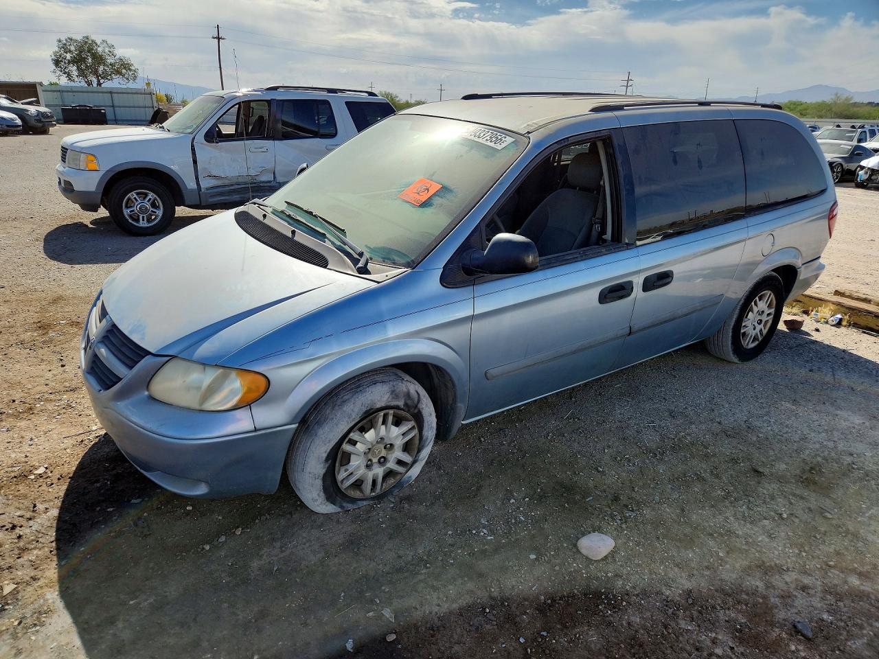 1D4GP24RX5B259057 · 2005 DODGE GRAND CARAVAN