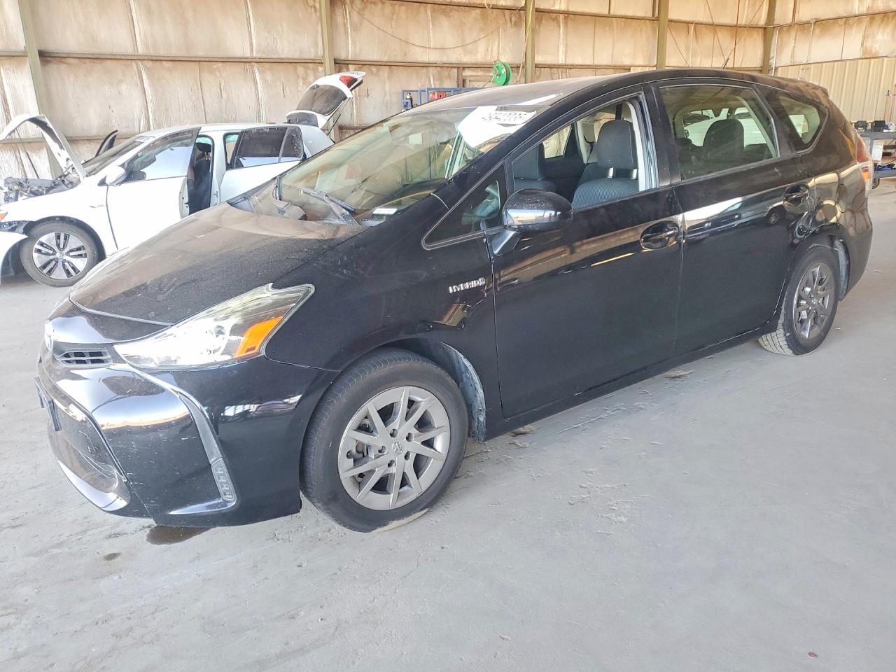 JTDZN3EU2HJ064746 · 2017 TOYOTA PRIUS V