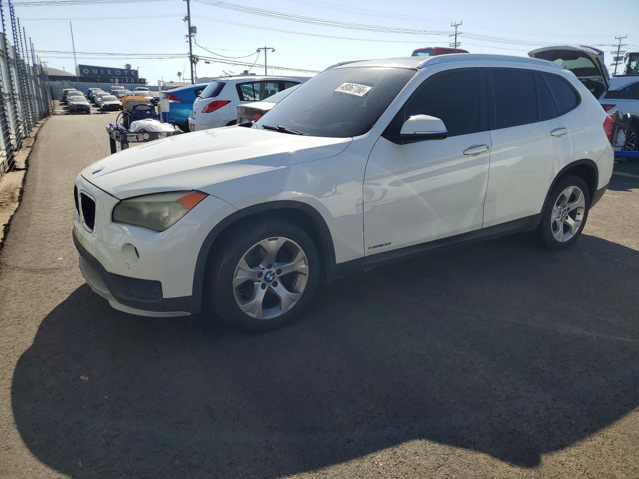 WBAVM1C54FVW56833 · 2015 BMW X1