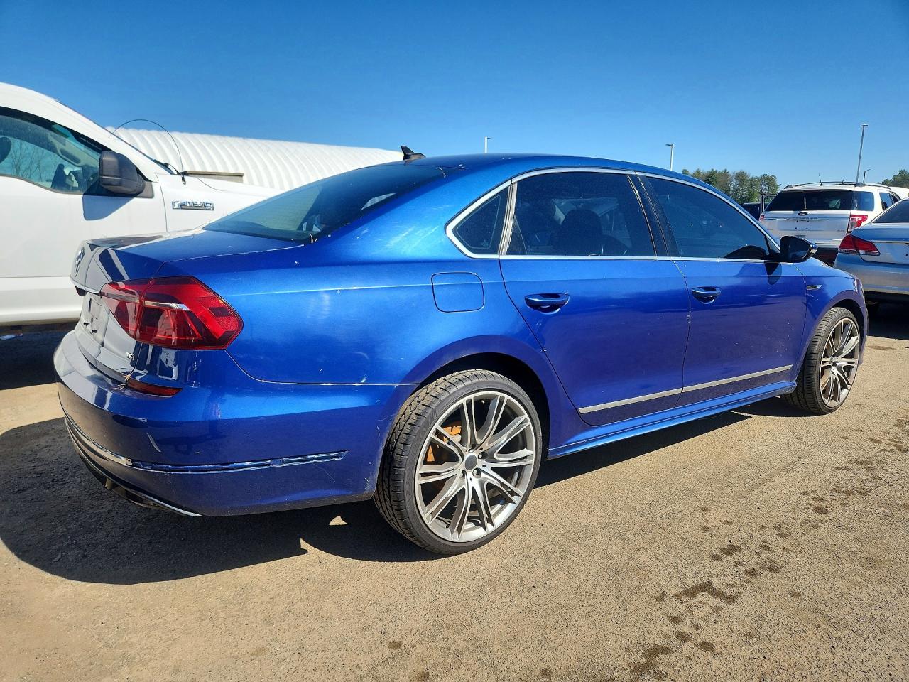 1VWDT7A37HC031165 · 2017 VOLKSWAGEN PASSAT · 3/12