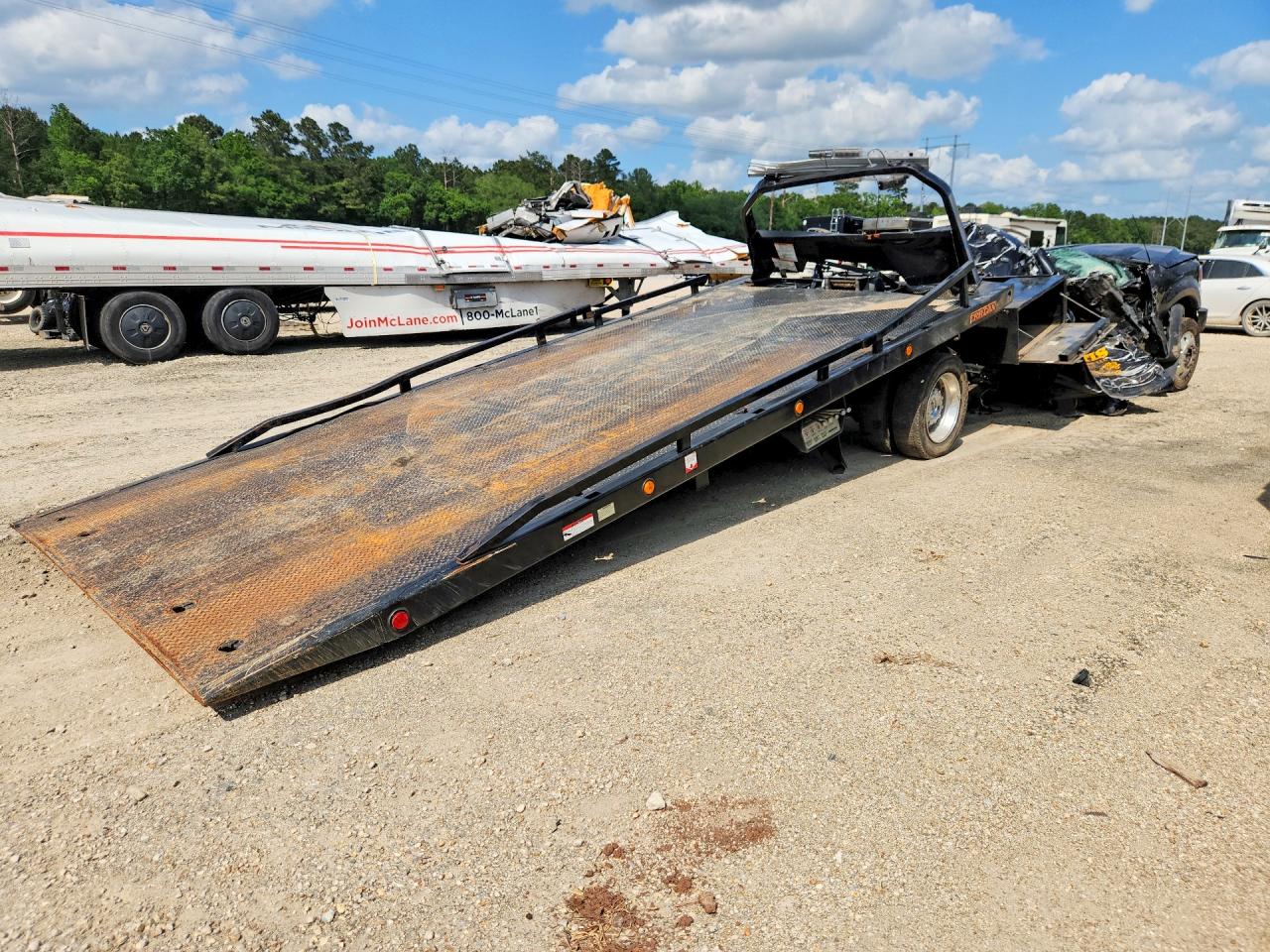 1FDUF5HT0NDA27996 · 2022 FORD F550 · 3/12