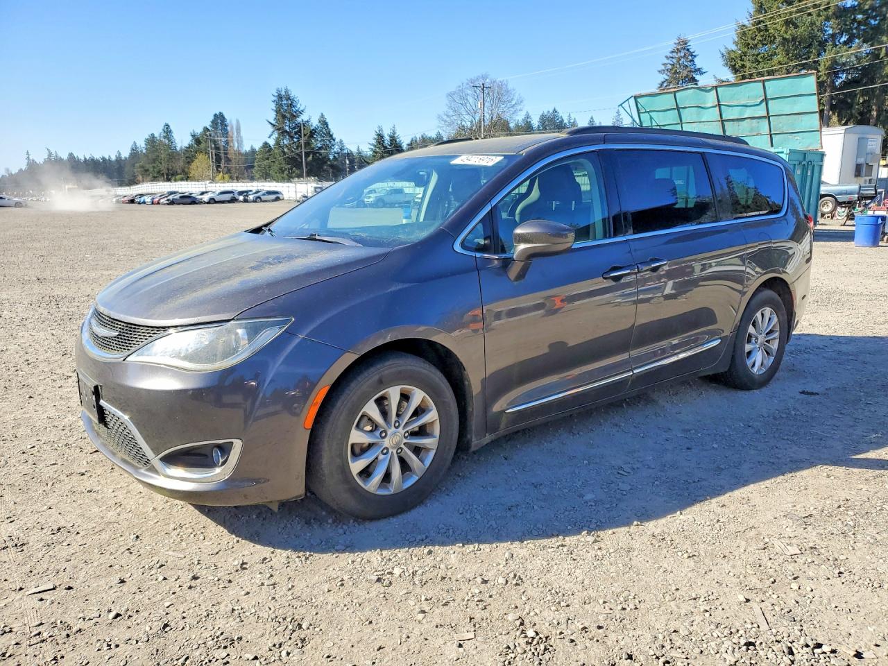 2017 CHRYSLER PACIFICA