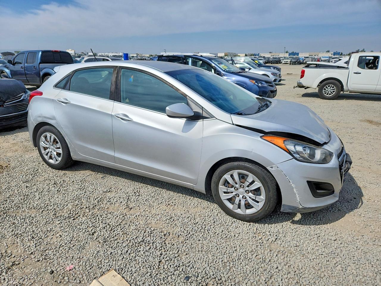 KMHD35LH3HU361777 · 2017 HYUNDAI ELANTRA GT · 4/12