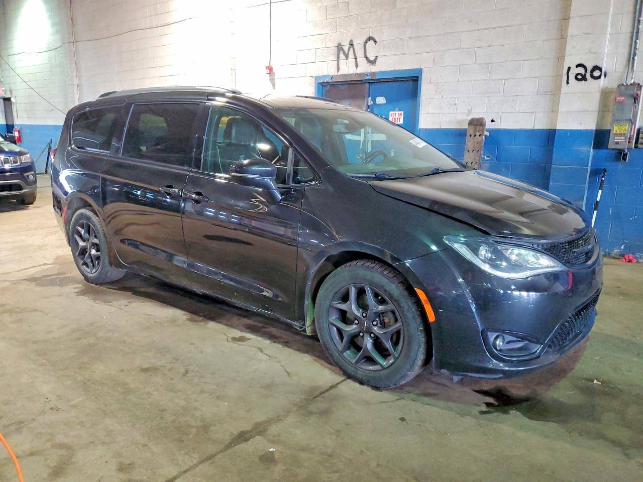 2C4RC1GG3LR290414 · 2020 CHRYSLER PACIFICA · 4/13