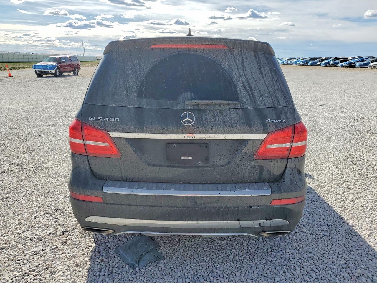 4JGDF6EE2KB219715 · 2019 MERCEDES-BENZ GLS · 6/13