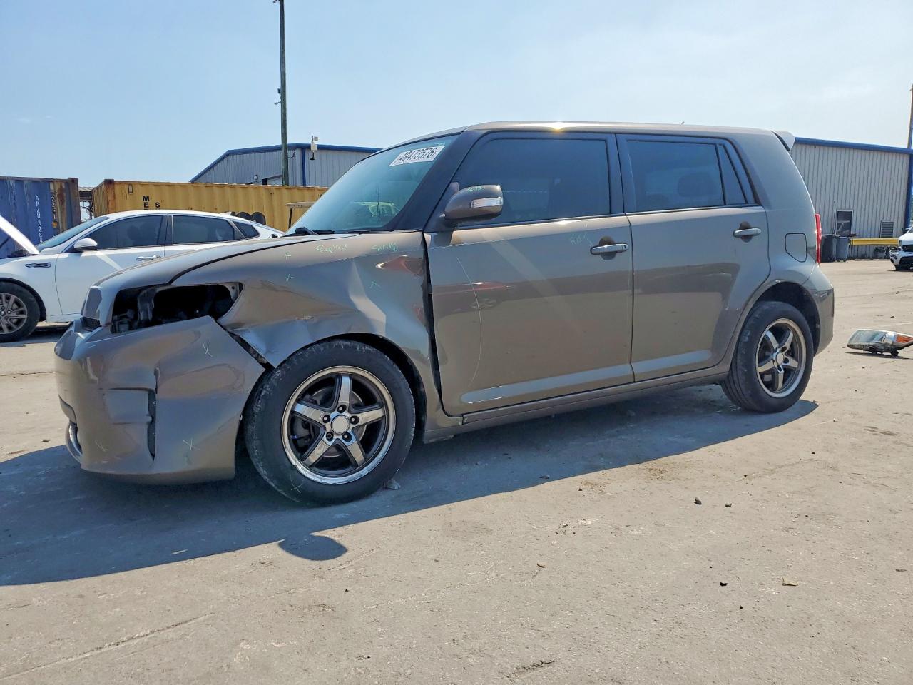 JTLZE4FEXCJ028118 · 2012 SCION XB