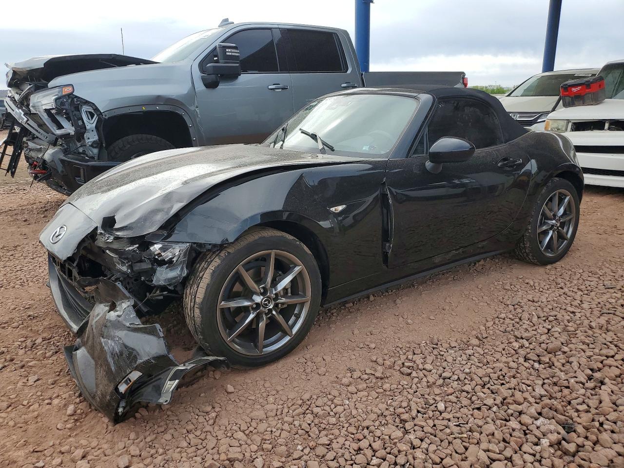 JM1NDAD79L0417015 · 2020 MAZDA MX-5 MIATA