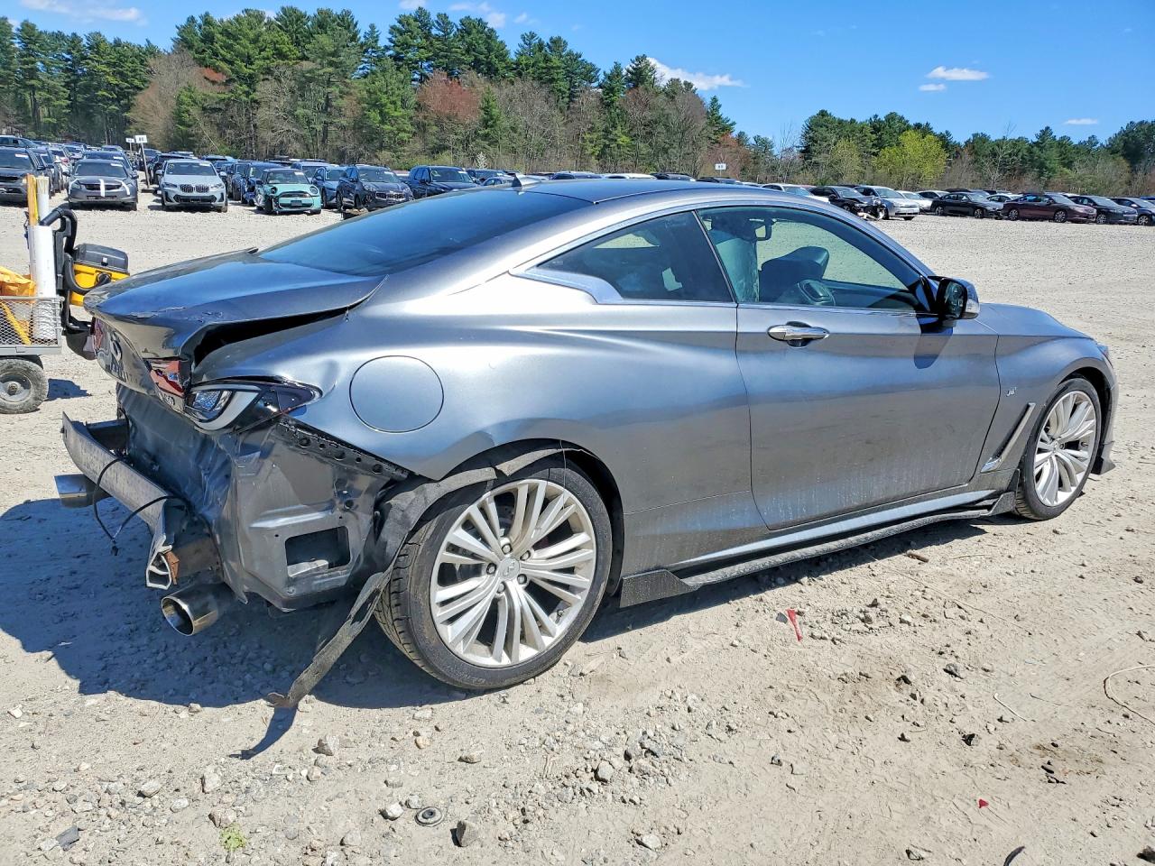 JN1EV7EL5HM550031 · 2017 INFINITI Q60 · 3/13
