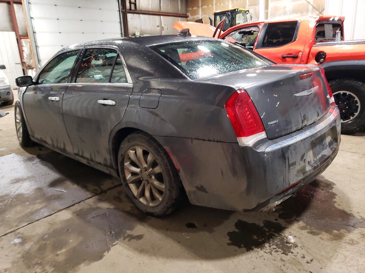 2C3CCAKG2GH296332 · 2016 CHRYSLER 300C · 2/13