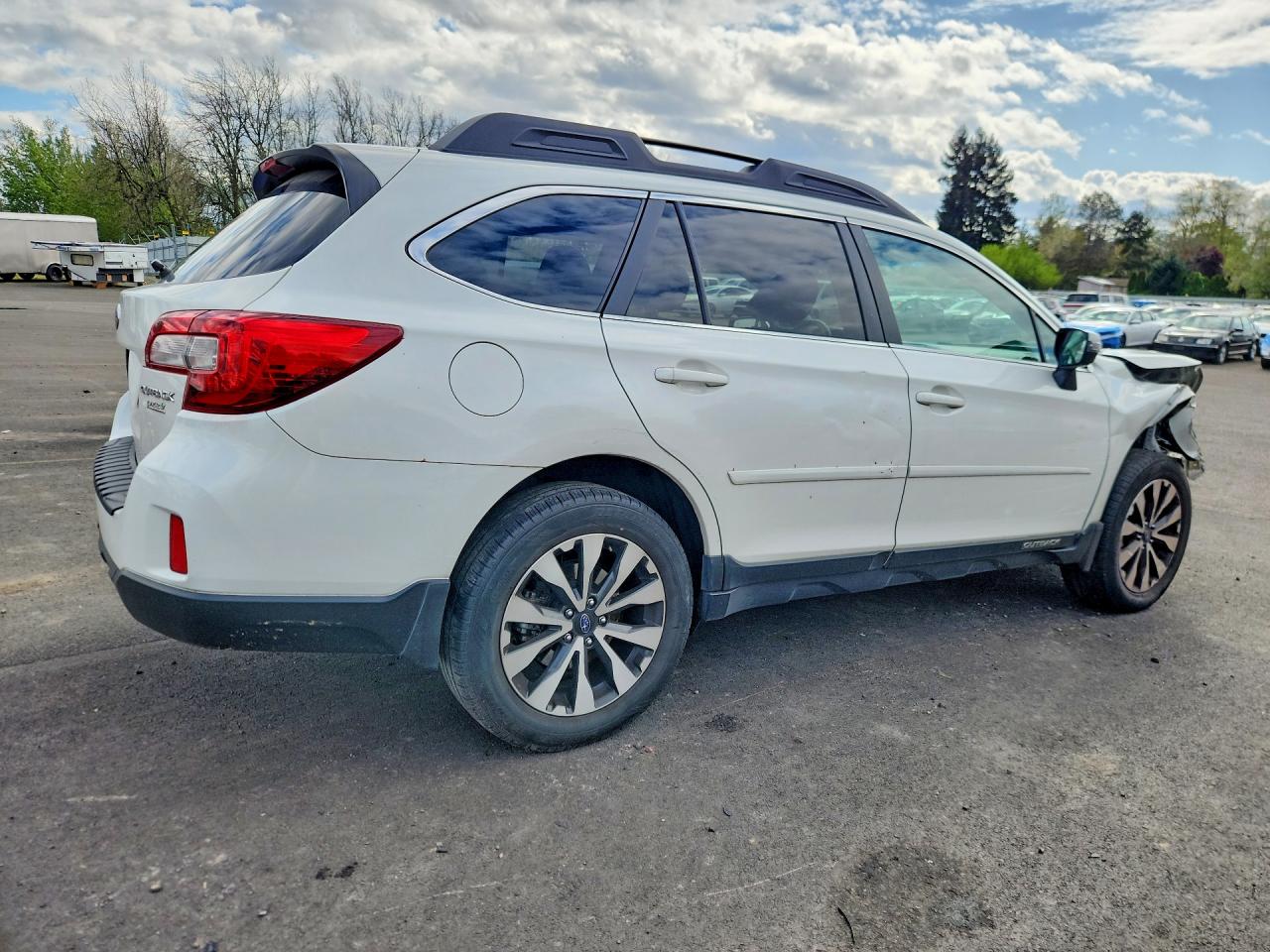 4S4BSAJC9F3348724 · 2015 SUBARU OUTBACK · 3/12
