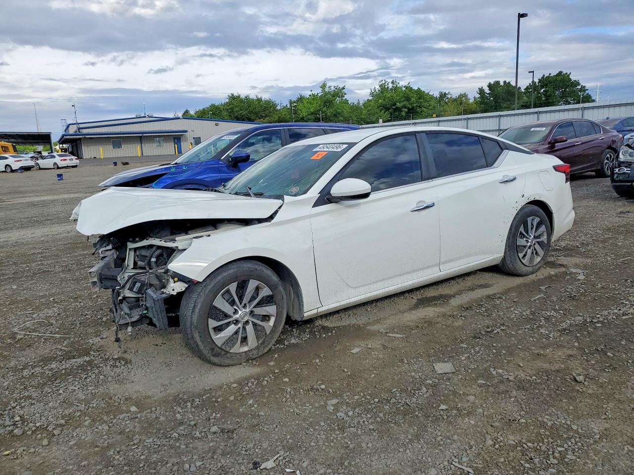 1N4BL4BV1KC218262 · 2019 NISSAN ALTIMA