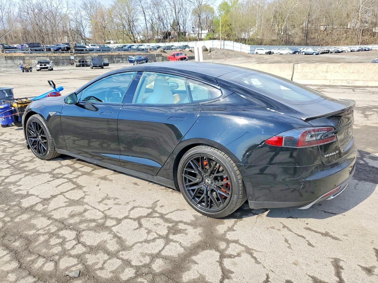 5YJSA1H13EFP51188 · 2014 TESLA MODEL S · 2/12