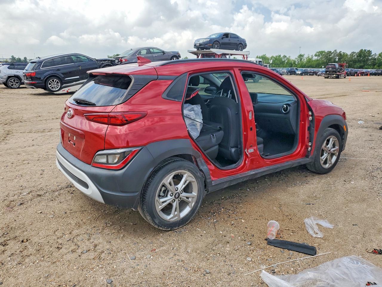 KM8K32AB1NU861873 · 2022 HYUNDAI KONA · 3/14