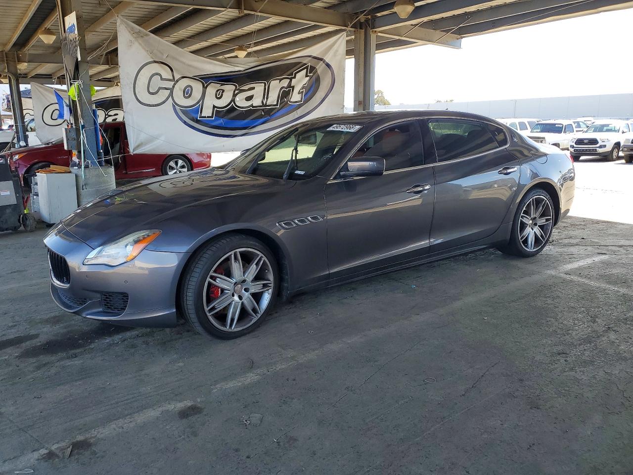 ZAM56RRA9F1145394 · 2015 MASERATI QUATTROPORTE