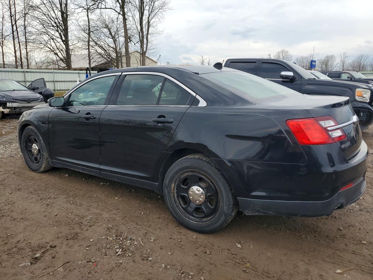 1FAHP2MK2FG154186 · 2015 FORD TAURUS · 2/13