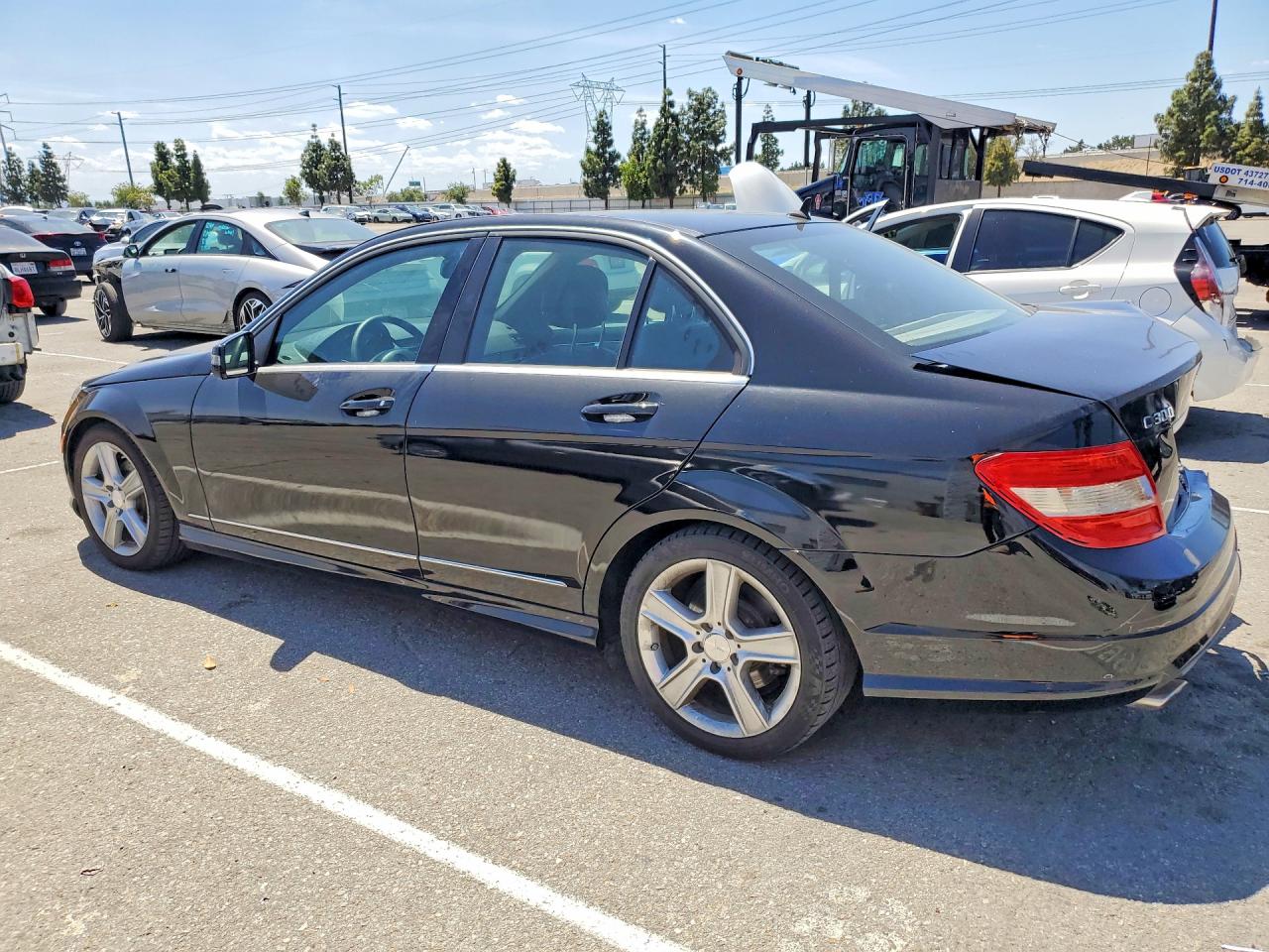 WDDGF5EB9AF496182 · 2010 MERCEDES-BENZ C · 2/12