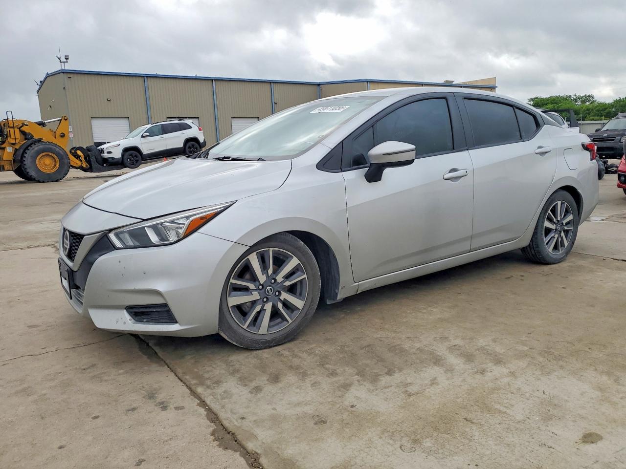 3N1CN8EVXLL825491 · 2020 NISSAN VERSA