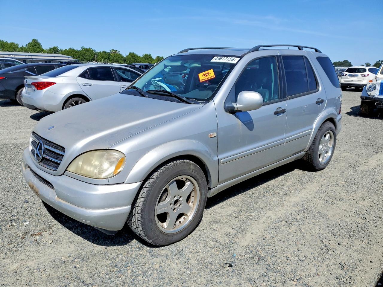 4JGAB72E8YA194018 · 2000 MERCEDES-BENZ ML