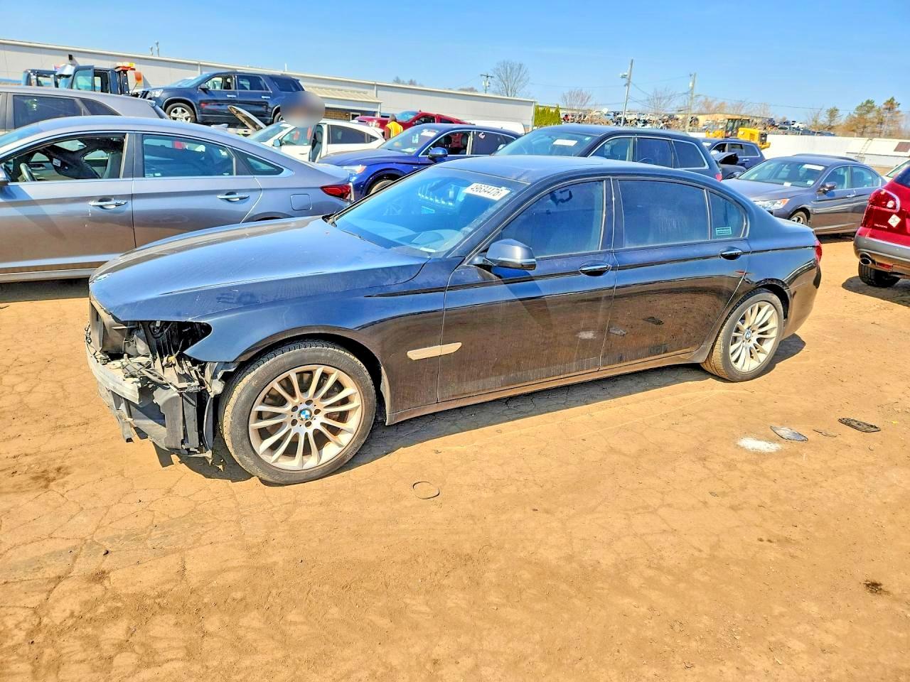2014 BMW 740