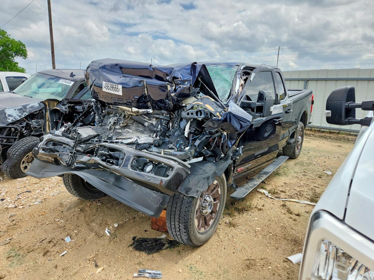 1FT8W2BM6REF31815 · 2024 FORD F250