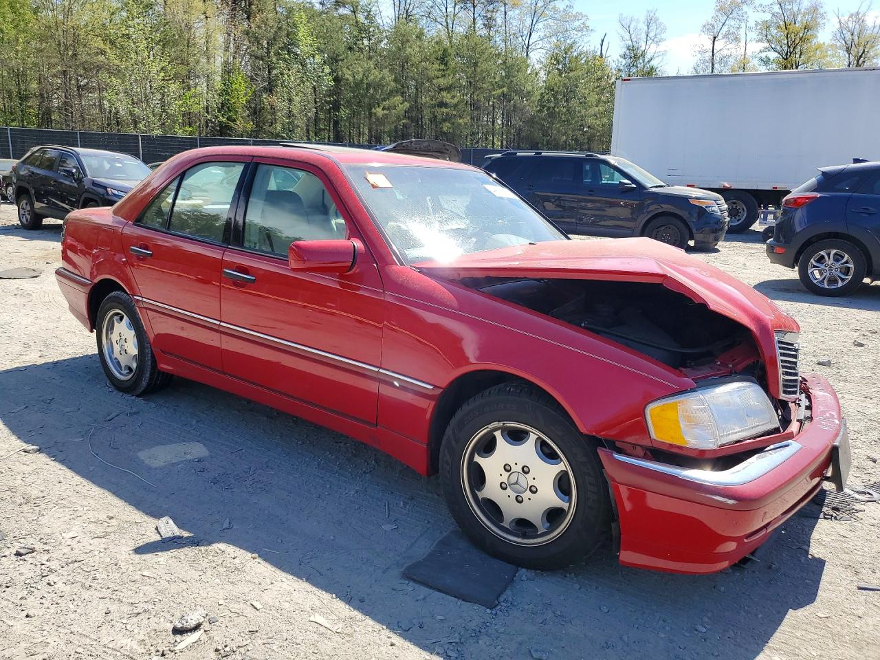 WDBHA29G4WA618385 · 1998 MERCEDES-BENZ C · 4/12