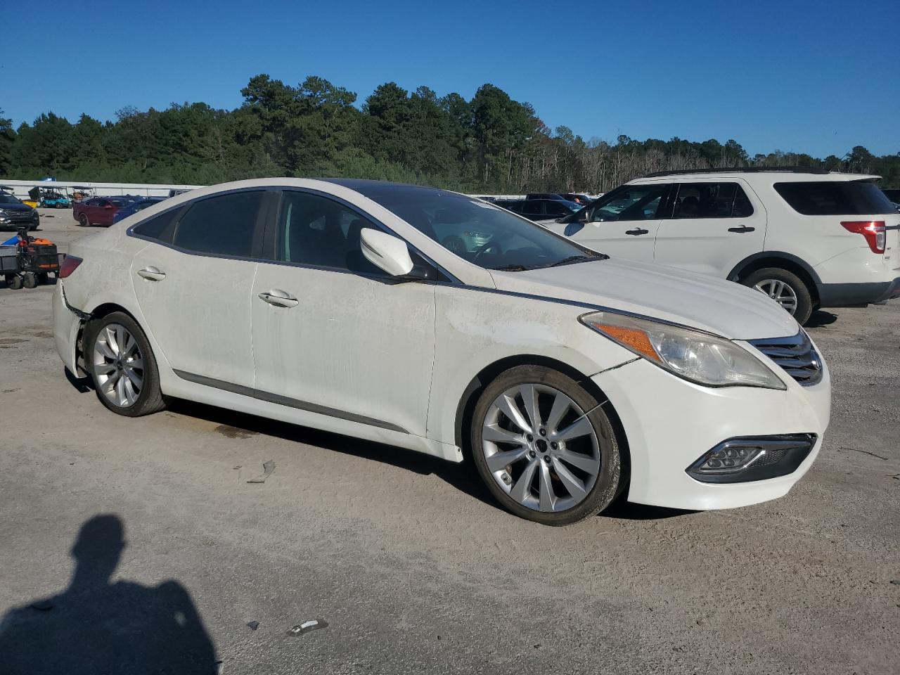 KMHFH4JG7FA480039 · 2015 HYUNDAI AZERA · 4/12