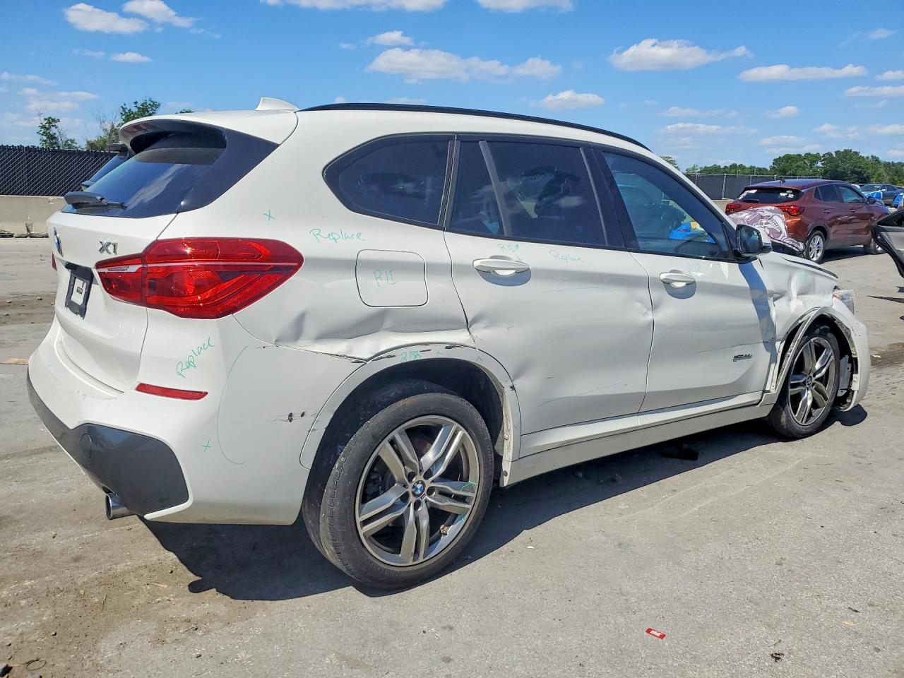 WBXHU7C32HSH37551 · 2017 BMW X1 · 3/13