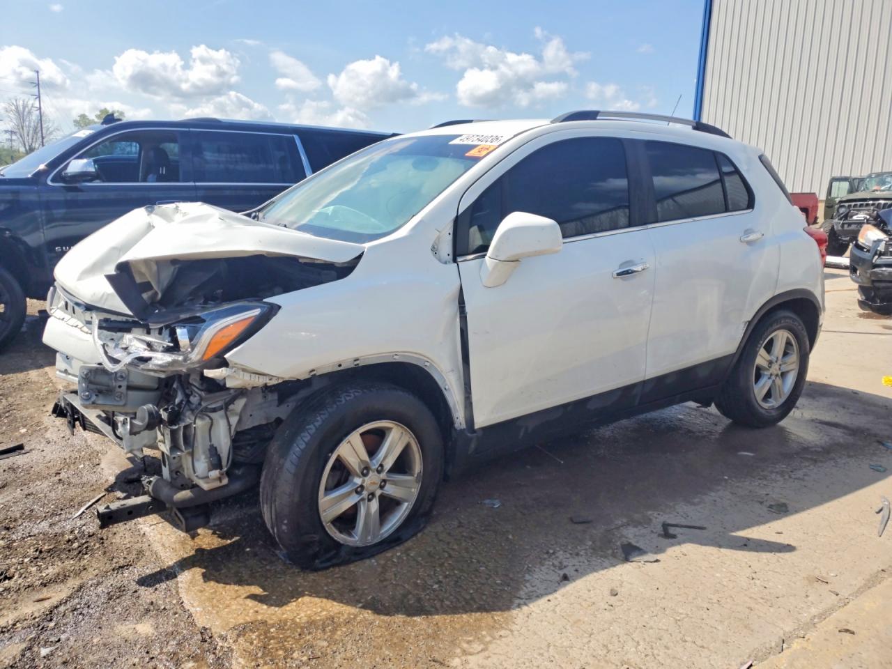 KL7CJLSBXJB559648 · 2018 CHEVROLET TRAX